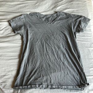 Plain t-shirt